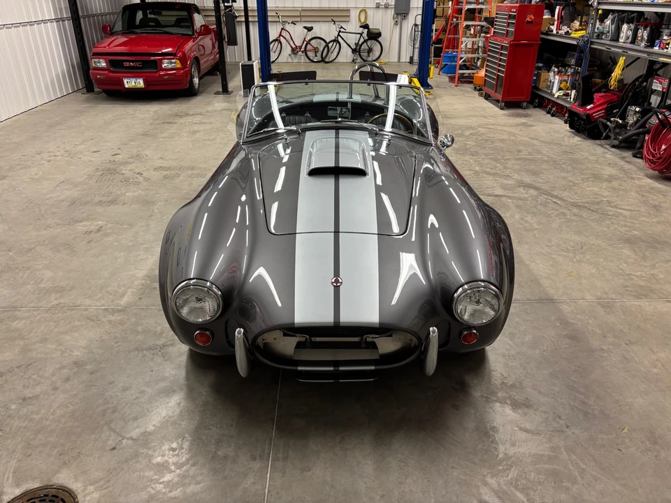 Shelby Cobra Replica - Image 18 of 31
