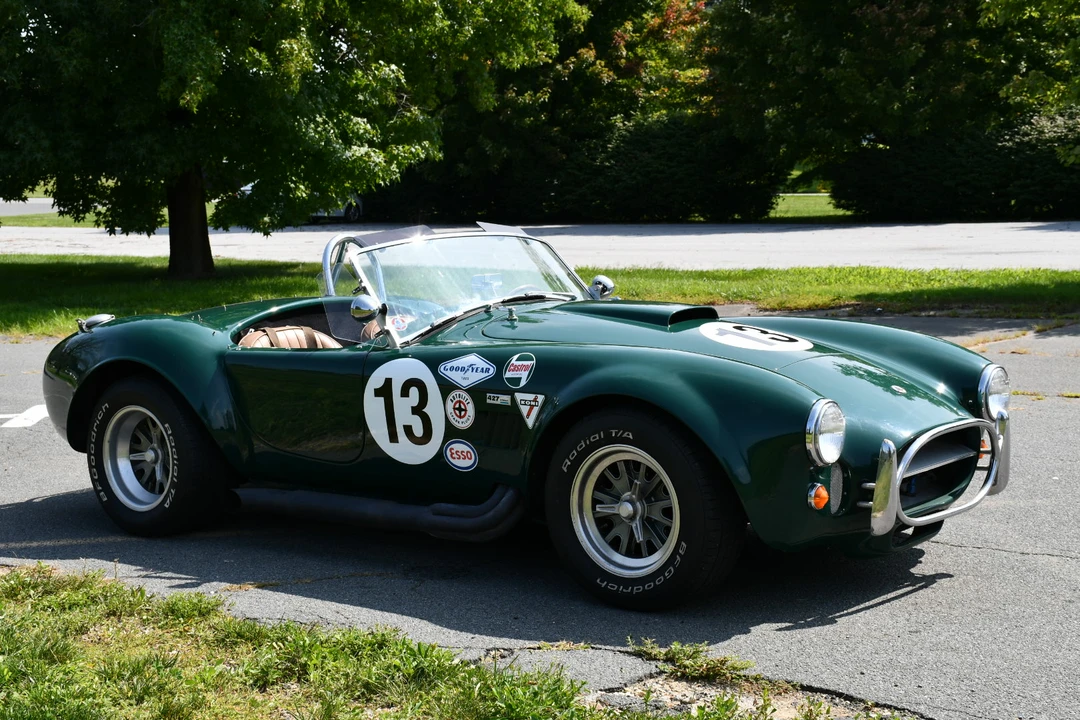 Shelby Cobra Replica - Image 5 of 31