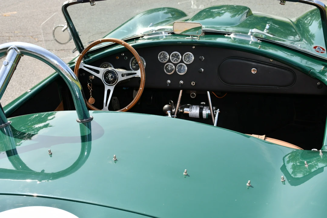 Shelby Cobra Replica - Image 21 of 31
