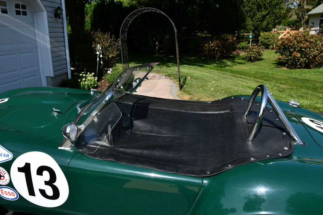 Shelby Cobra Replica - Image 14 of 31