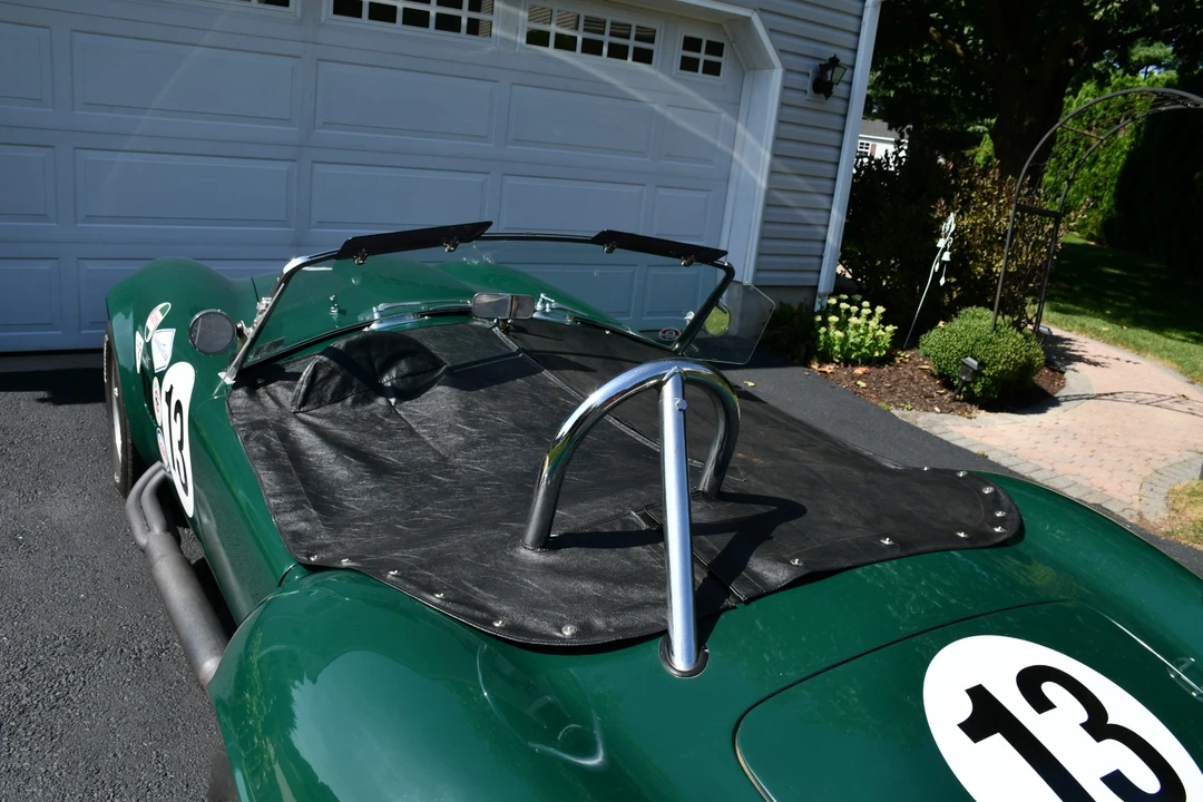 Shelby Cobra Replica - Image 13 of 31