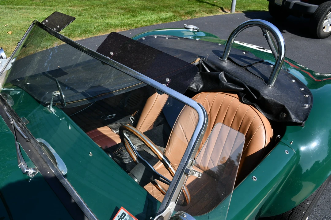 Shelby Cobra Replica - Image 18 of 31