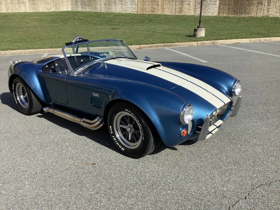 Shelby Cobra Replica - Image 21 of 31