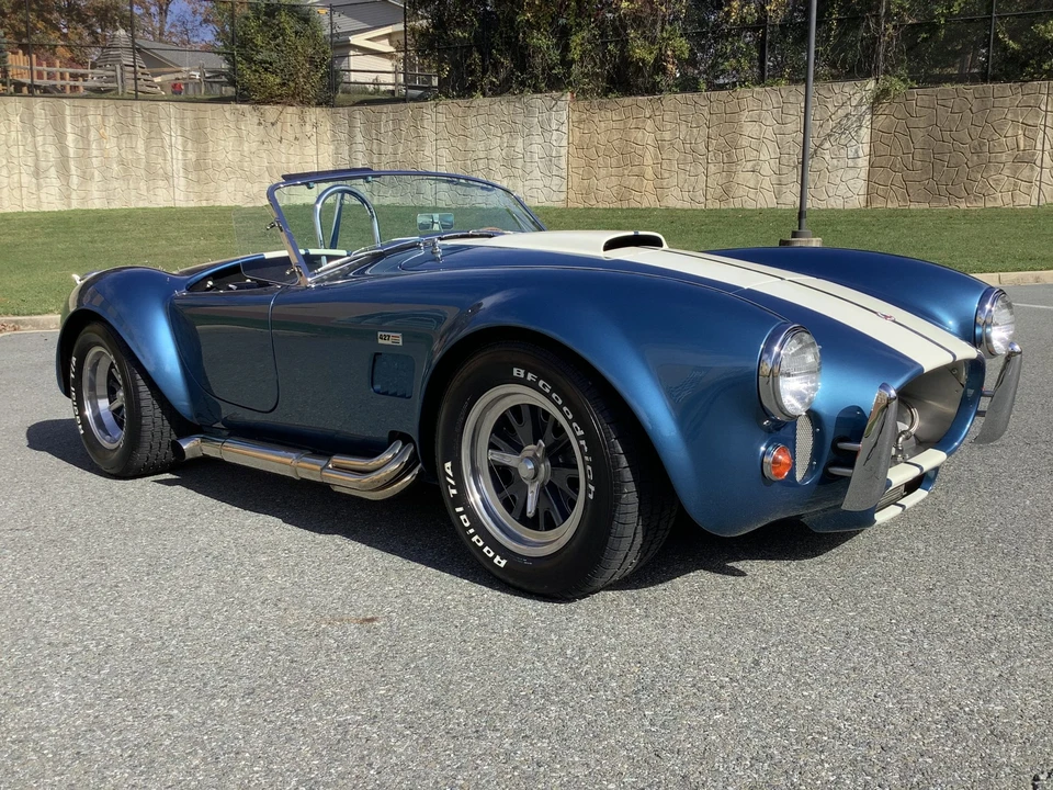 Shelby Cobra Replica - Image 23 of 31