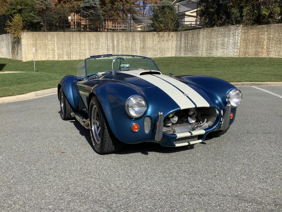 Shelby Cobra Replica - Image 24 of 31
