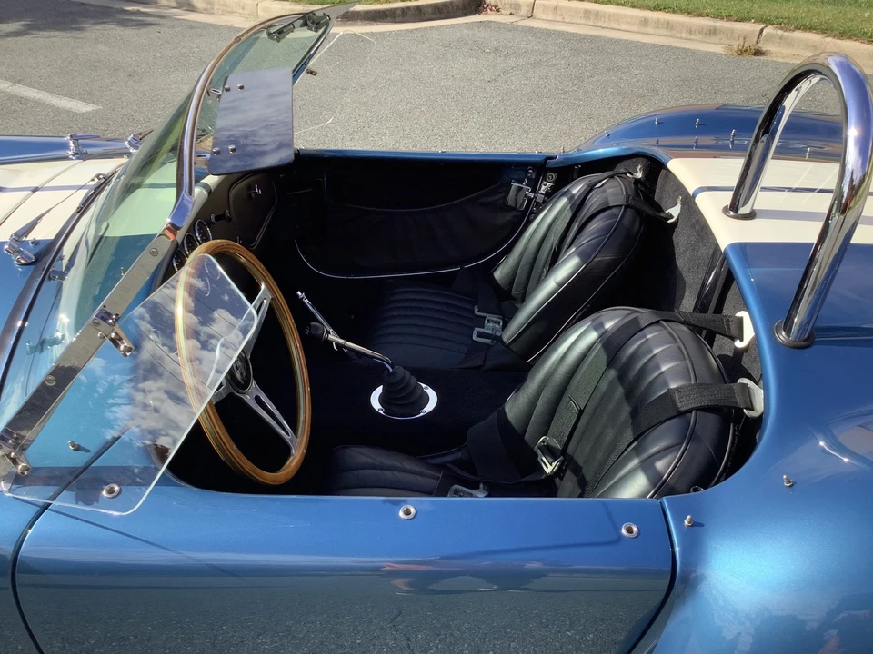 Shelby Cobra Replica - Image 30 of 31