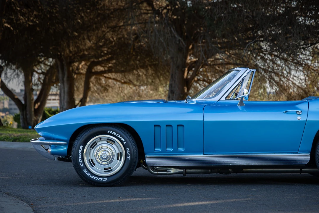 1966 Chevrolet Corvette C2 - Image 29 of 31