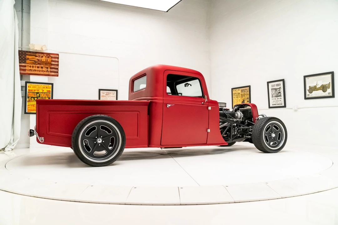 Ford Hot Rod - Image 14 of 31