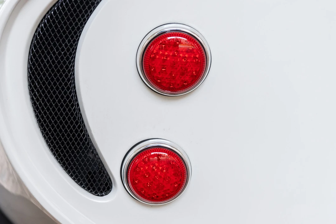 Shelby Daytona Replica - Image 15 of 31