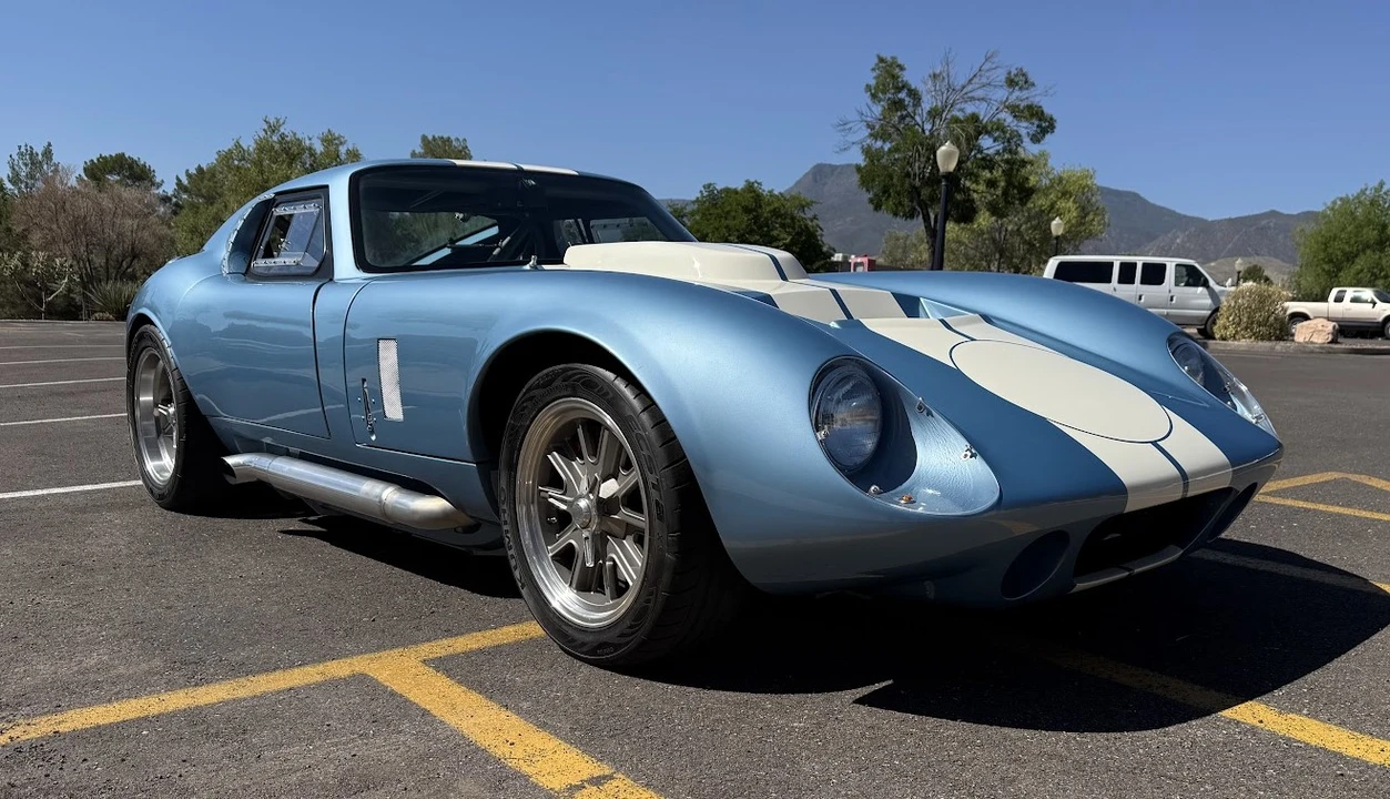 Shelby Daytona Replica - Image 17 of 31