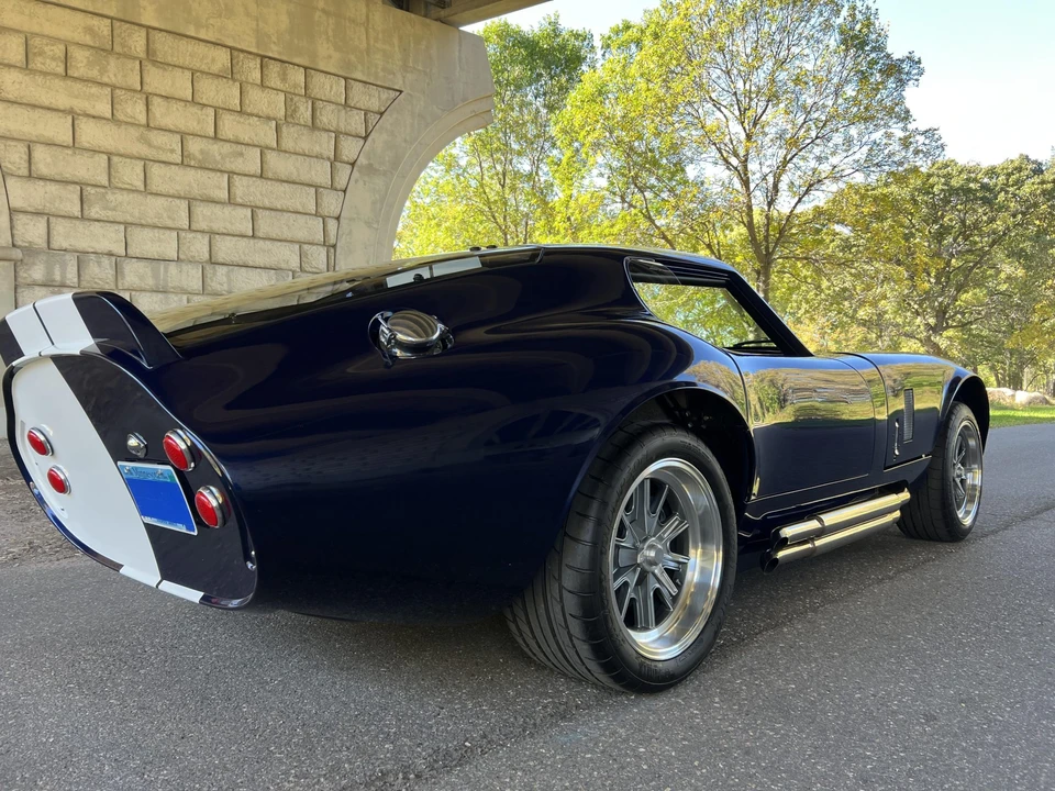 Shelby Daytona Replica - Image 13 of 31