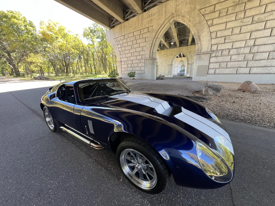 Shelby Daytona Replica - Image 7 of 31
