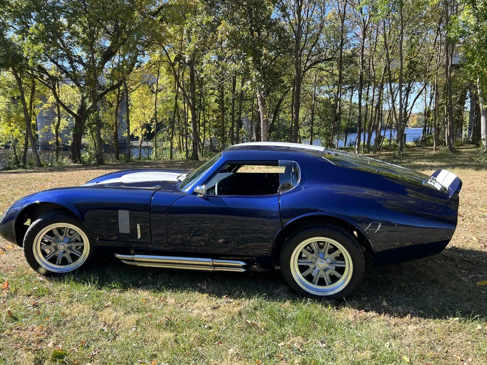 Shelby Daytona Replica - Image 21 of 31