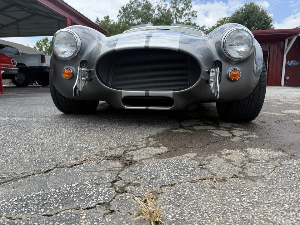 Factory Five Roadster - Image 25 of 31