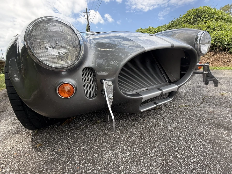 Factory Five Roadster - Image 26 of 31