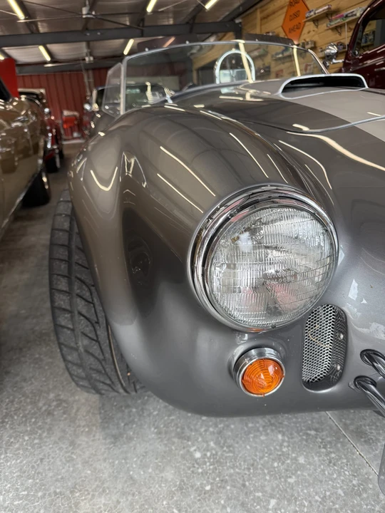 Factory Five Roadster - Image 31 of 31