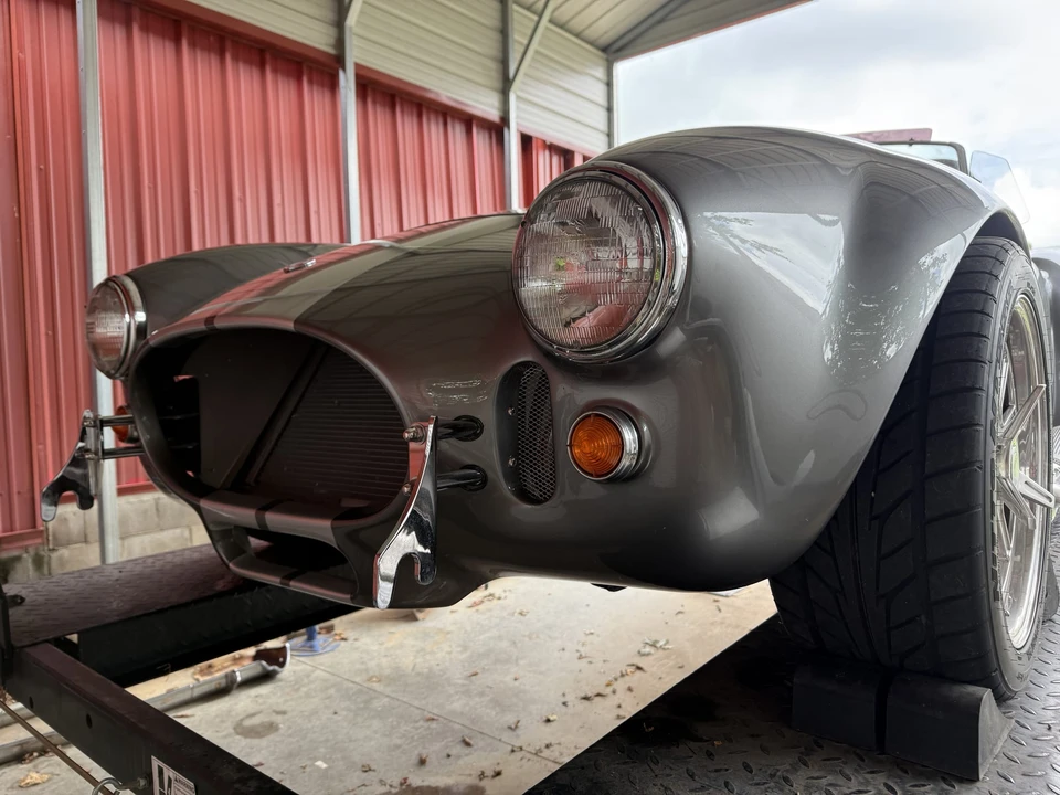 Factory Five Roadster - Image 29 of 31