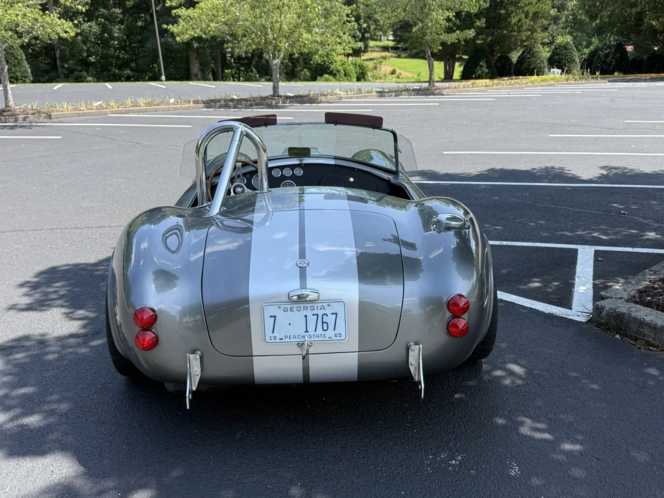 Factory Five Roadster - Image 13 of 31