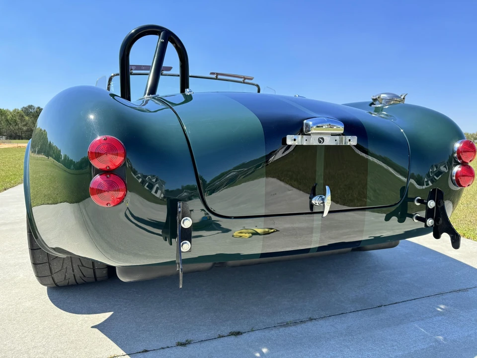 Shelby Cobra Replica - Image 19 of 31