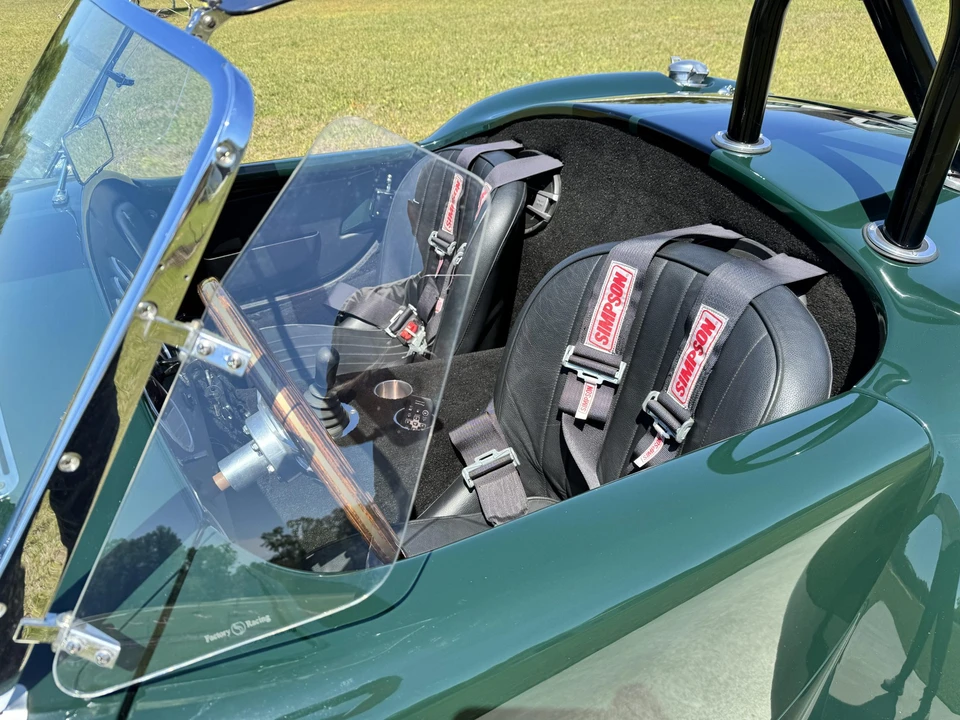 Shelby Cobra Replica - Image 28 of 31