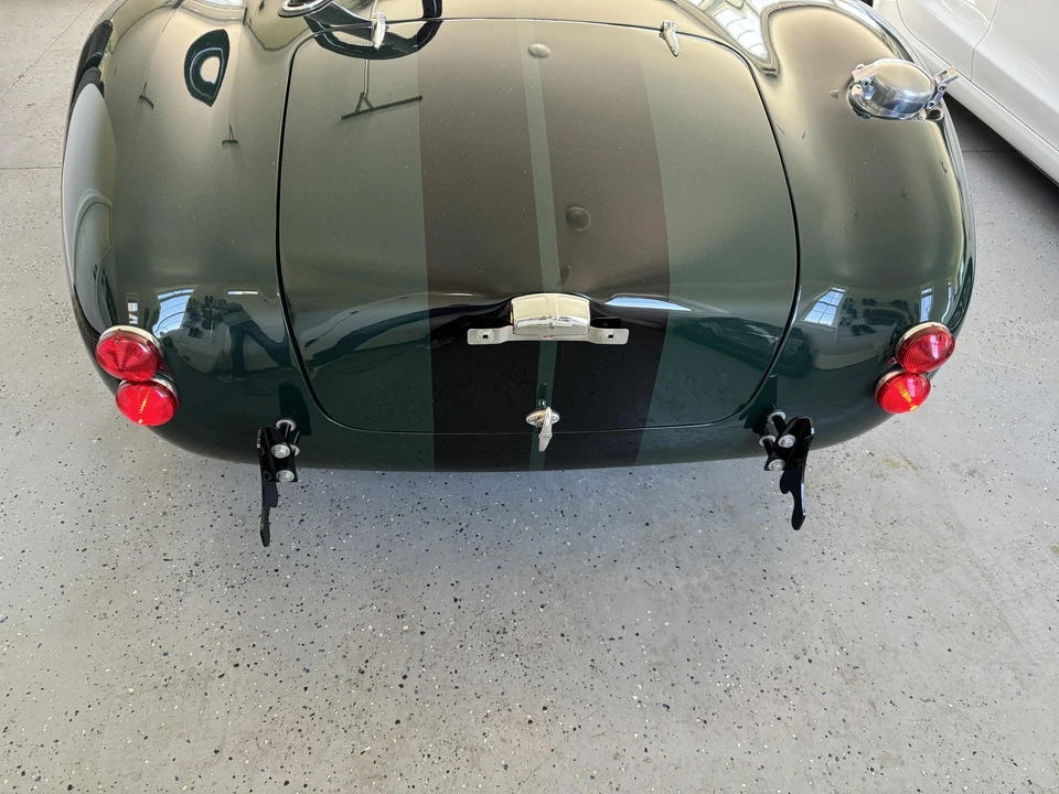 Shelby Cobra Replica - Image 20 of 31
