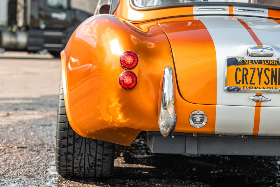 Shelby Cobra Replica - Image 29 of 31