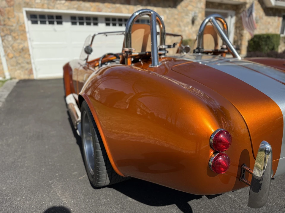 Shelby Cobra Replica - Image 25 of 31