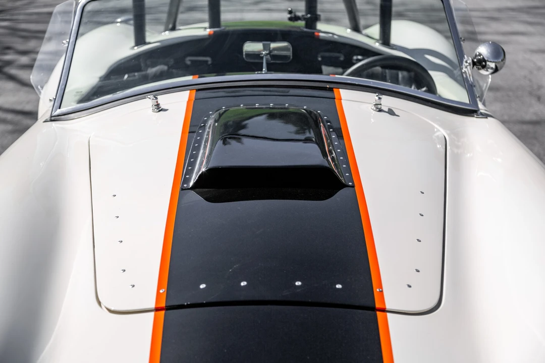 Shelby Cobra Replica - Image 17 of 31