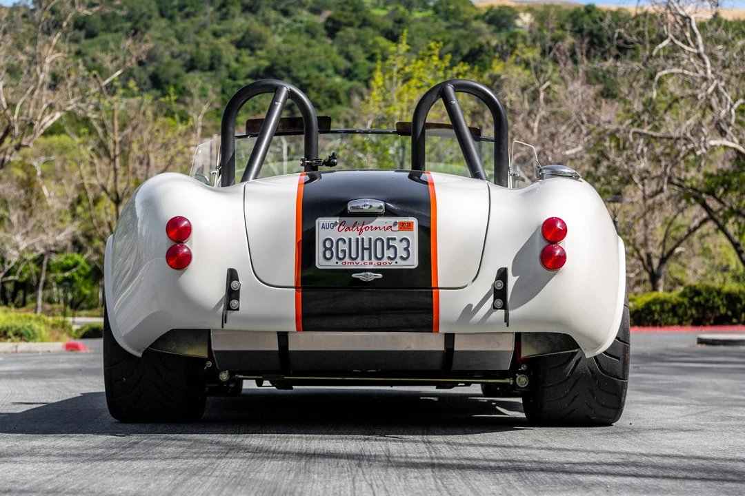 Shelby Cobra Replica - Image 7 of 31