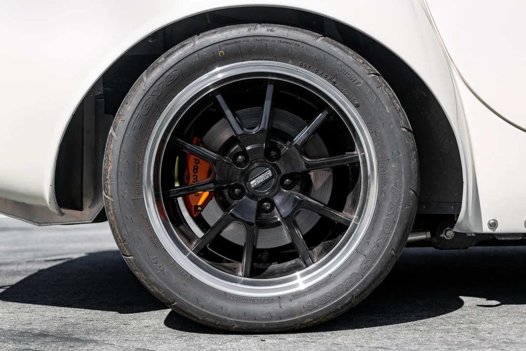 Shelby Cobra Replica - Image 31 of 31