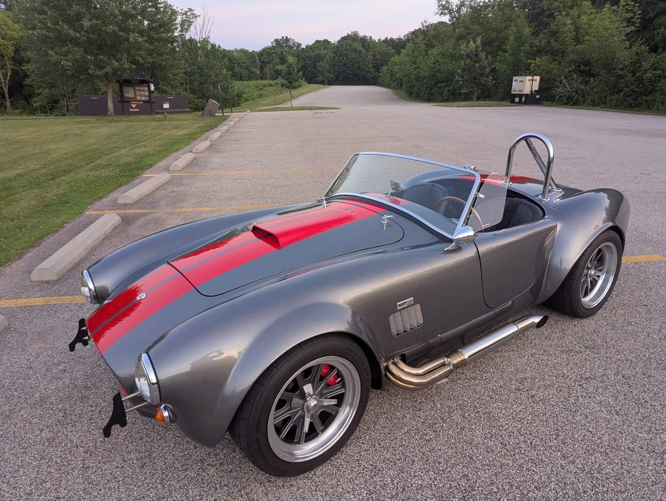 Factory Five Roadster - Image 20 of 31