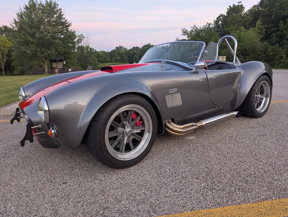 Factory Five Roadster - Image 22 of 31