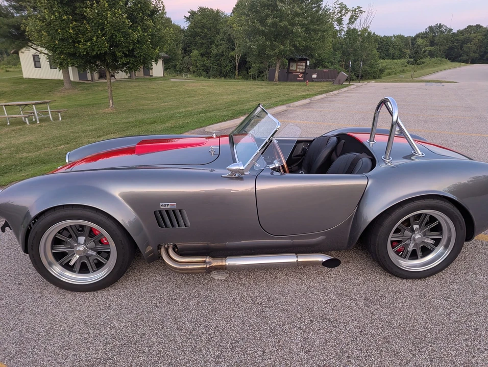 Factory Five Roadster - Image 24 of 31