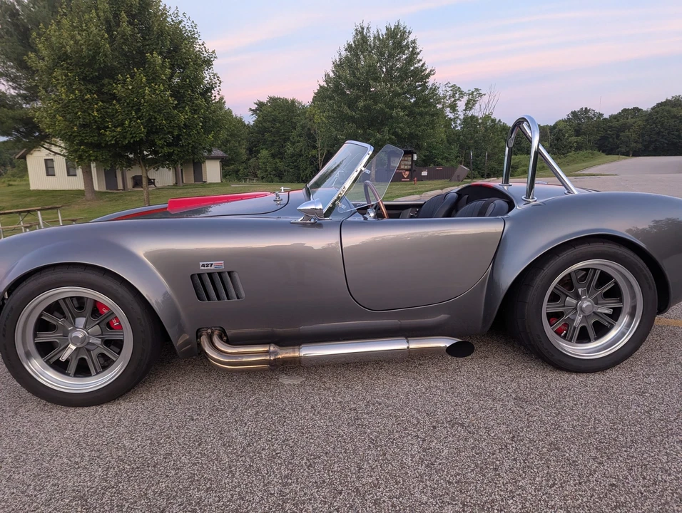 Factory Five Roadster - Image 25 of 31