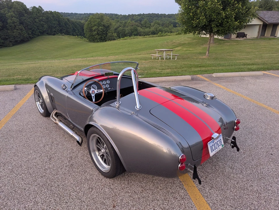 Factory Five Roadster - Image 31 of 31