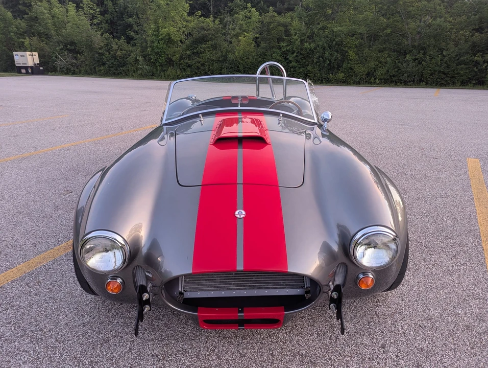 Factory Five Roadster - Image 15 of 31