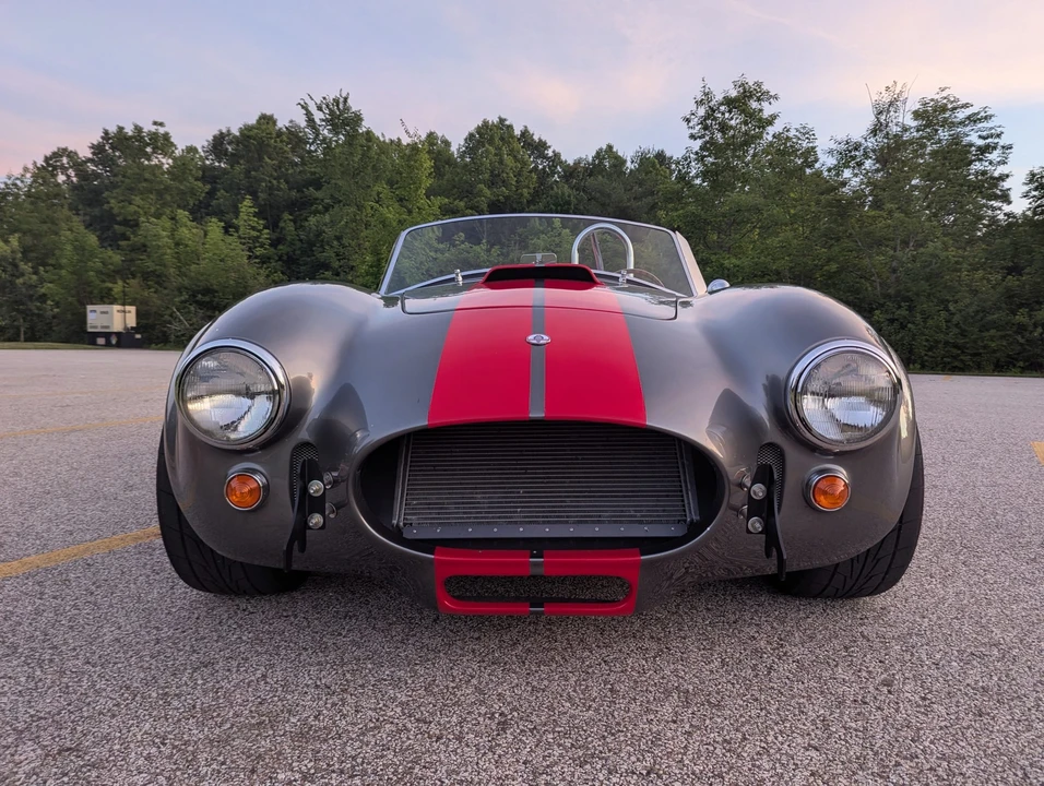 Factory Five Roadster - Image 17 of 31