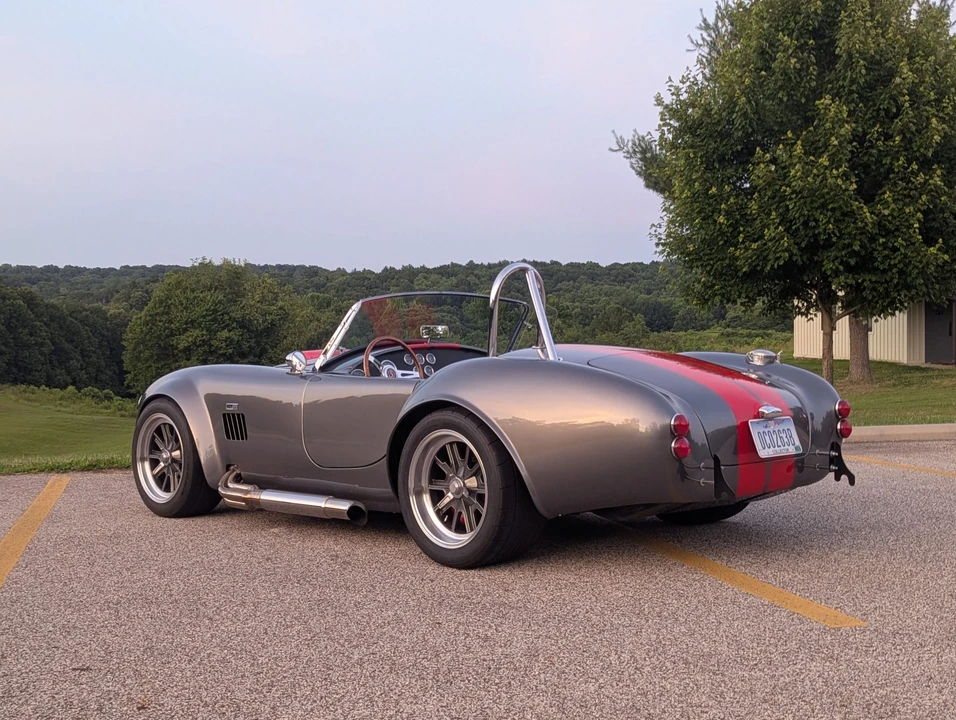 Factory Five Roadster - Image 30 of 31