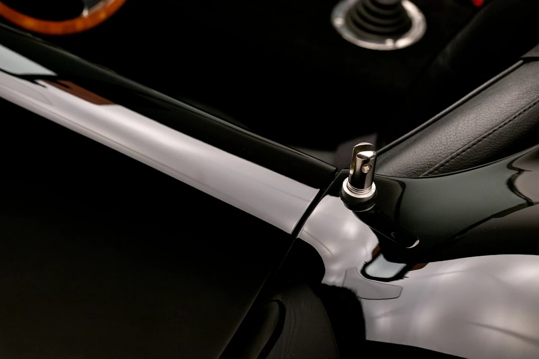Shelby Cobra Replica - Image 30 of 31
