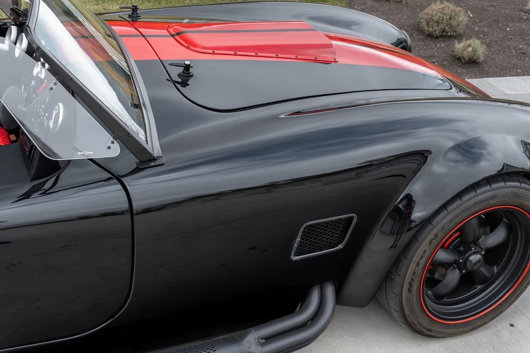 Shelby Cobra Replica - Image 31 of 31
