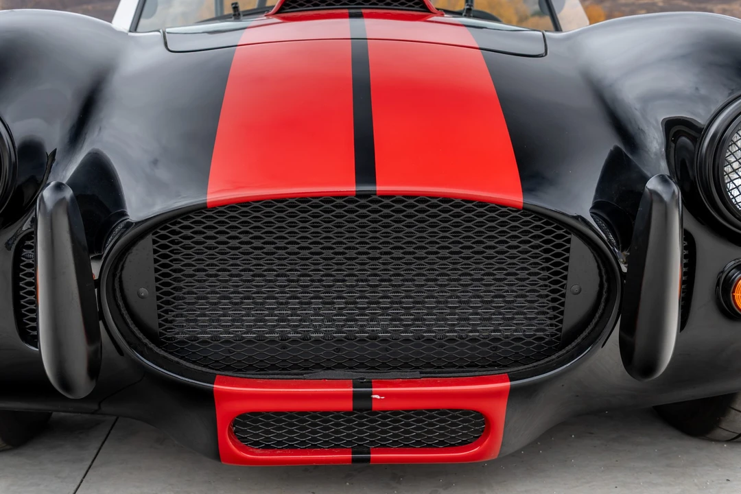 Shelby Cobra Replica - Image 18 of 31