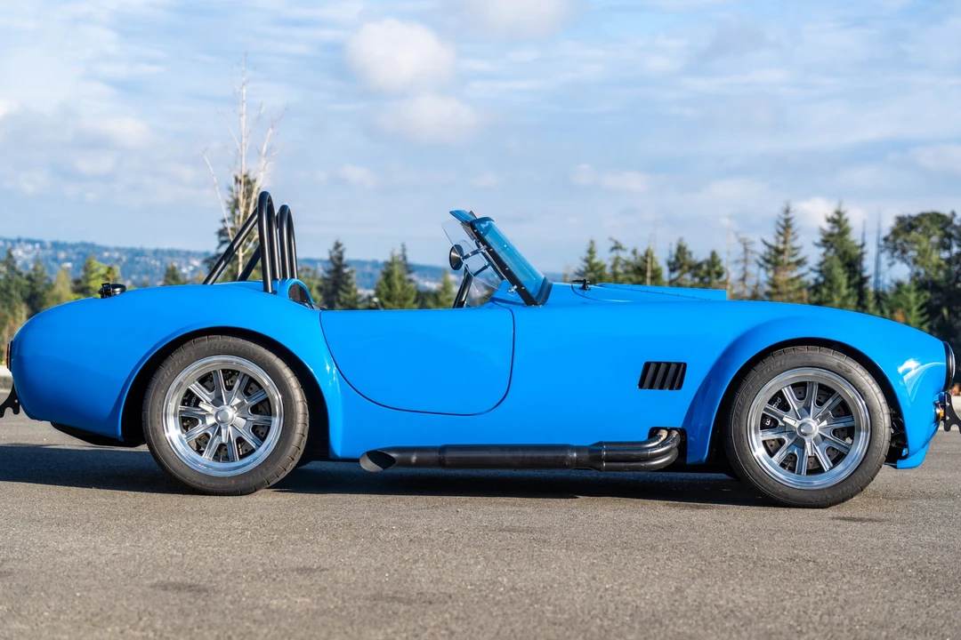 Shelby Cobra Replica - Image 6 of 31