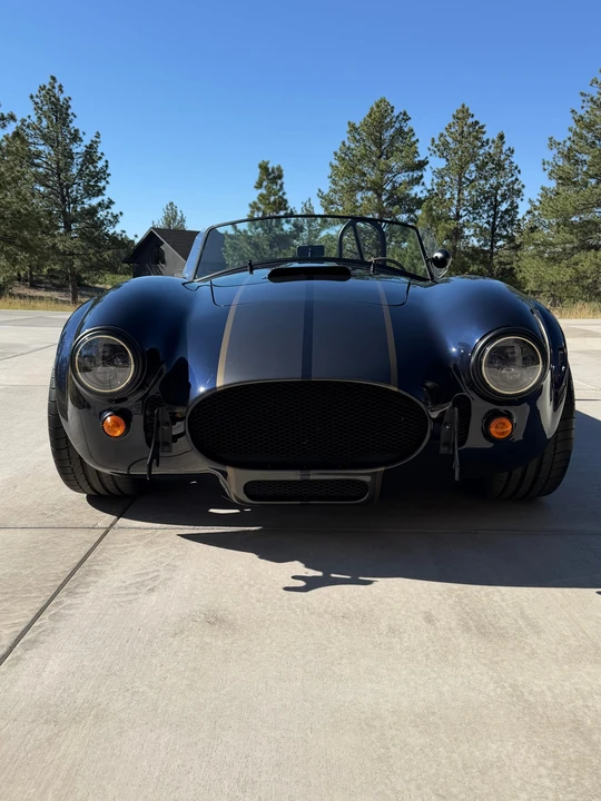 Shelby Cobra Replica - Image 10 of 31