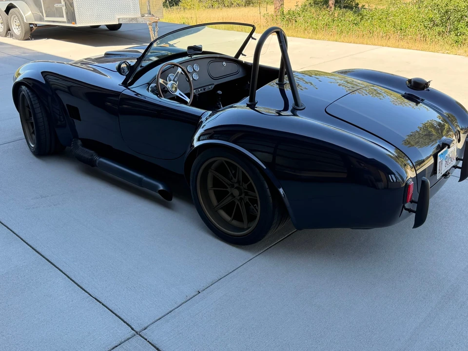 Shelby Cobra Replica - Image 23 of 31