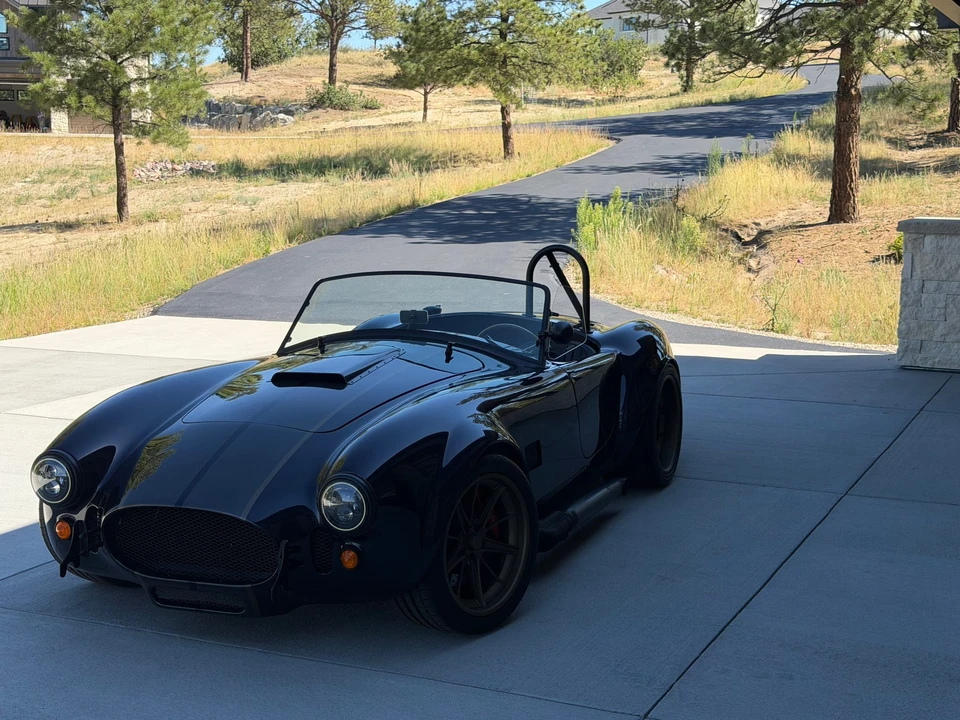 Shelby Cobra Replica - Image 13 of 31