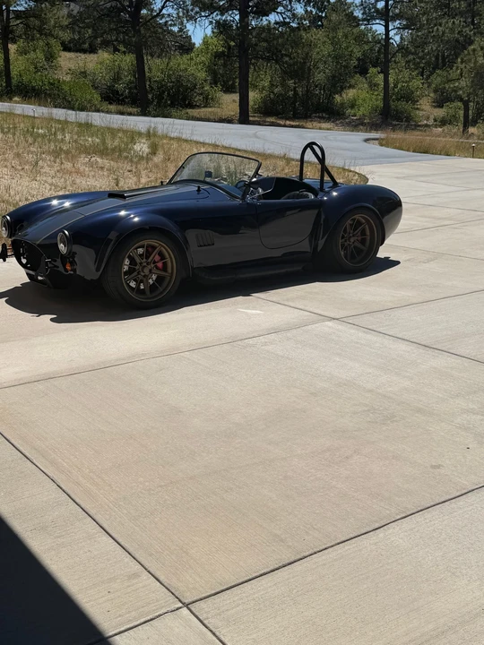 Shelby Cobra Replica - Image 16 of 31