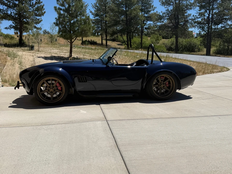 Shelby Cobra Replica - Image 20 of 31