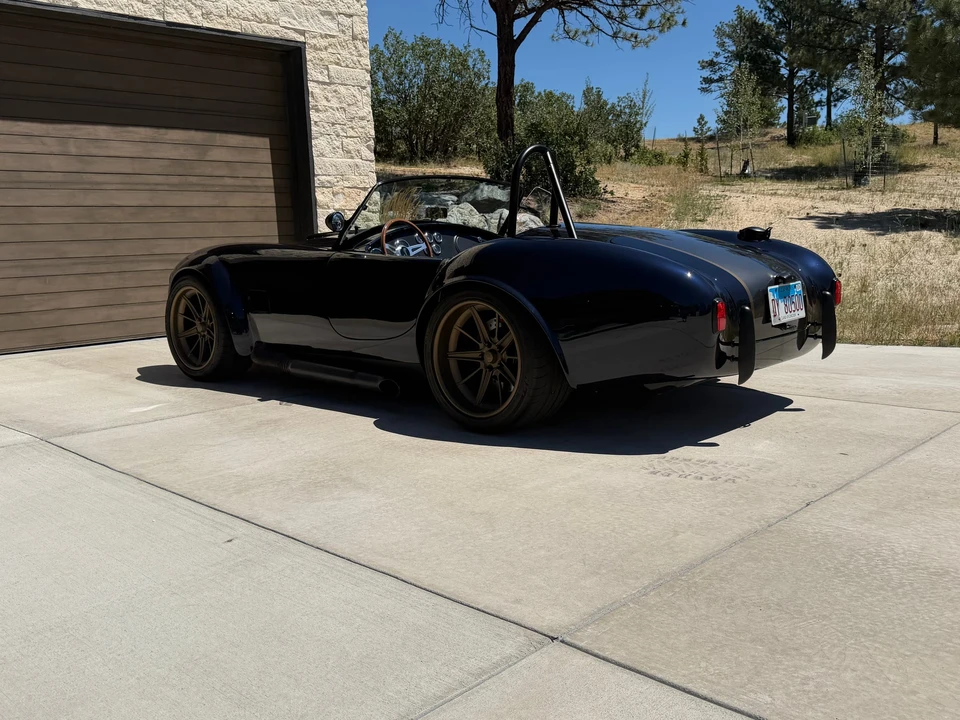 Shelby Cobra Replica - Image 22 of 31