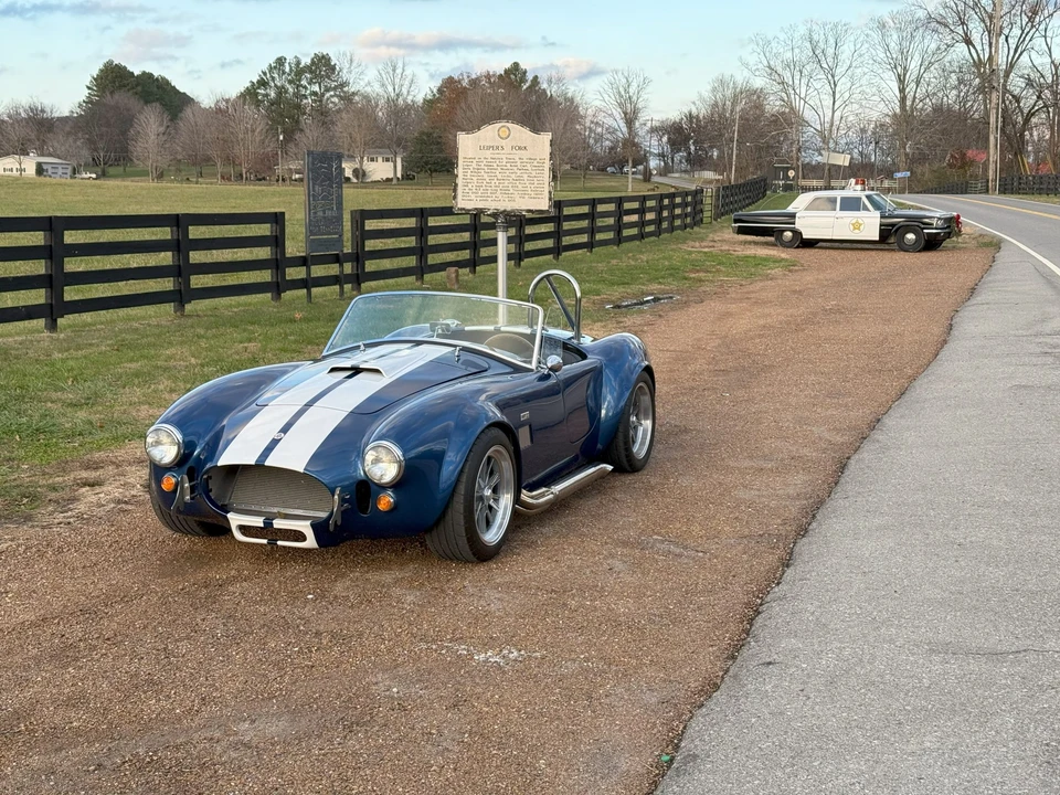 Shelby Cobra Replica - Image 4 of 31