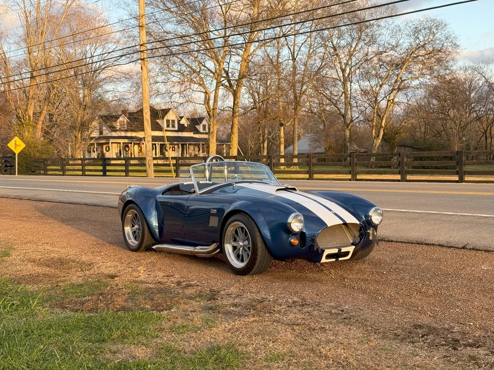 Shelby Cobra Replica - Image 15 of 31